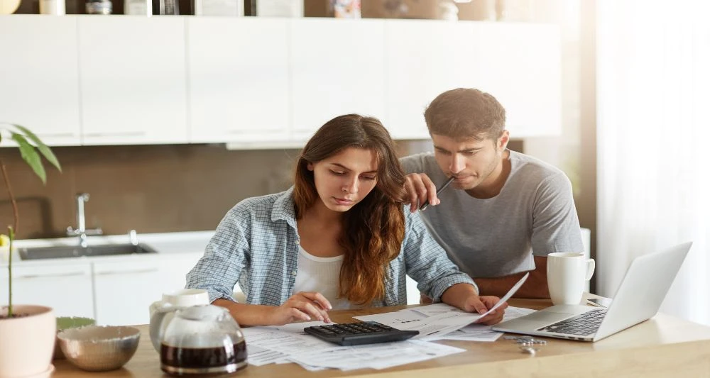 consejos dividir gastos pareja